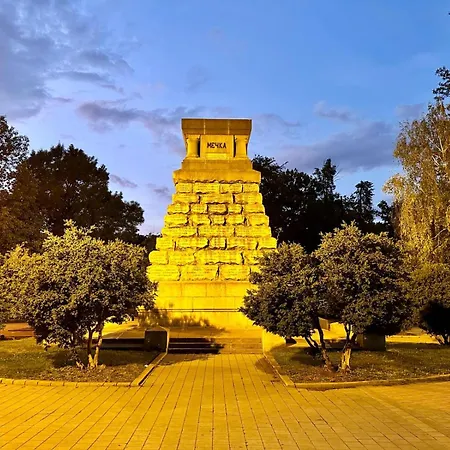 Apartmán Spacious 1br In Sofia, Next To *