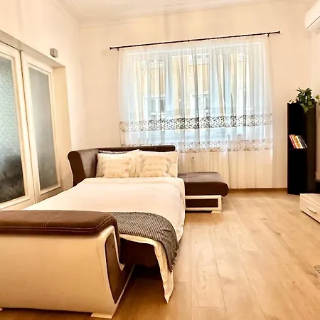 Spacious 1br In Sofia, Next To Daire *
